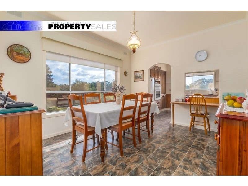 14 May Road, Hernes Oak VIC 3825