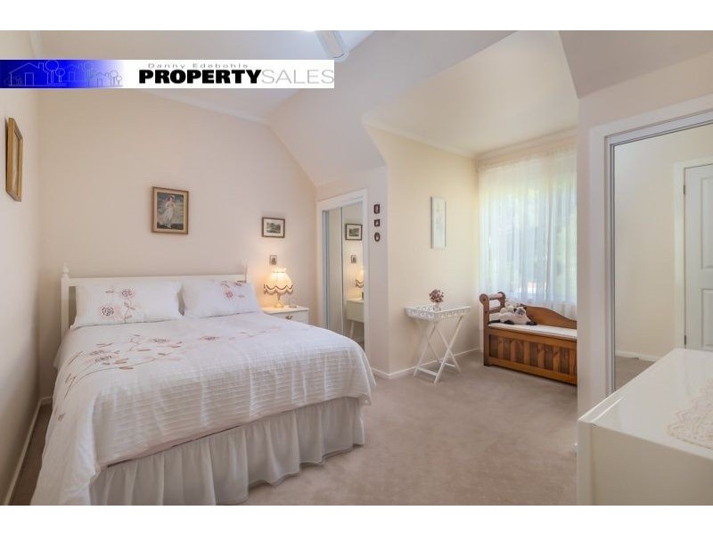 14 May Road, Hernes Oak VIC 3825