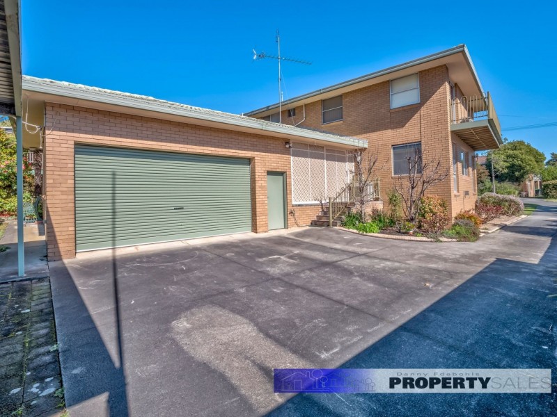 8 Ford Avenue, Newborough VIC 3825