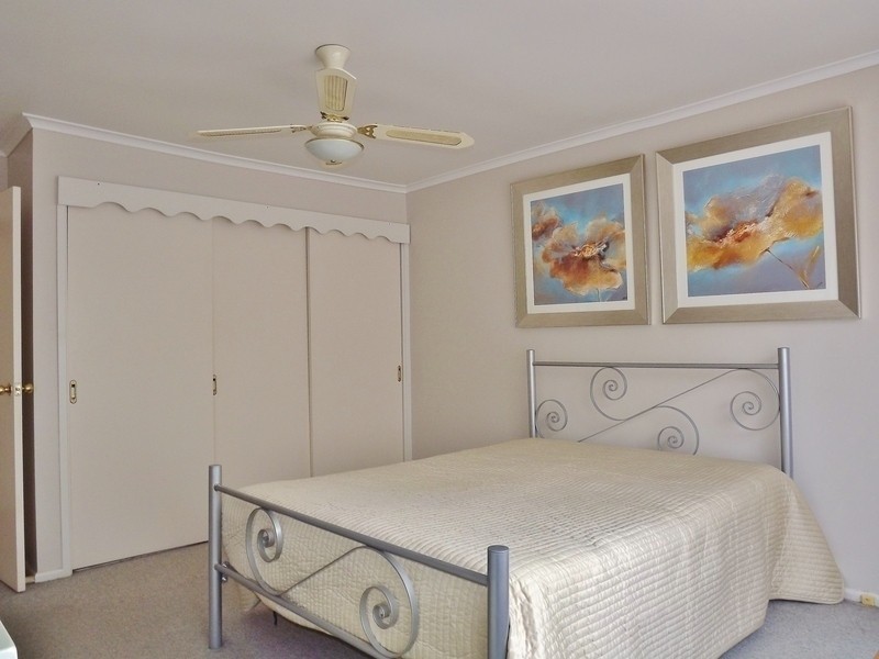 120 Service Road, Moe VIC 3825