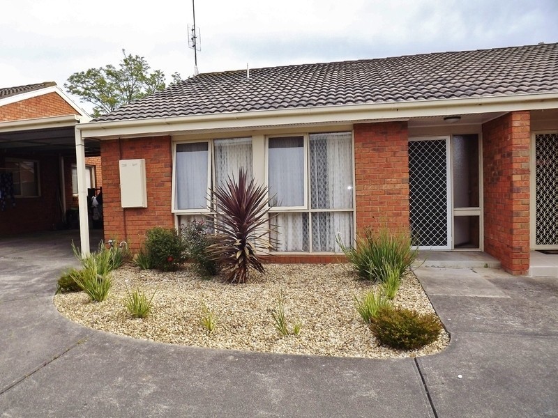 3/36 Saxtons Drive, Moe VIC 3825