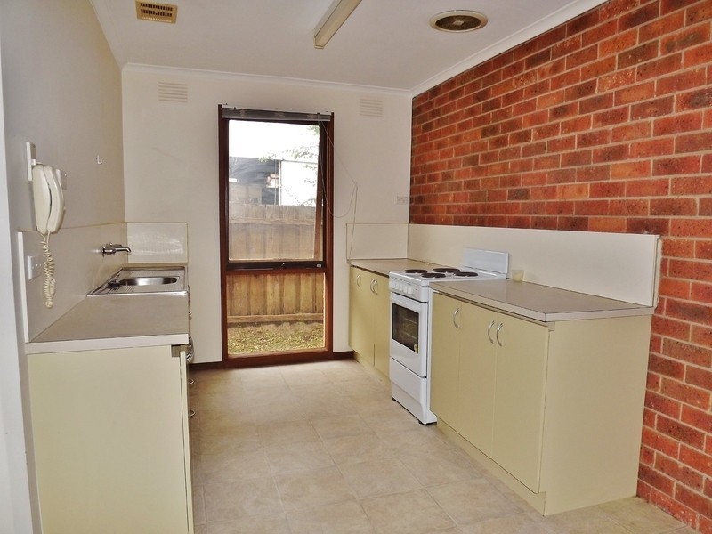 3/36 Saxtons Drive, Moe VIC 3825