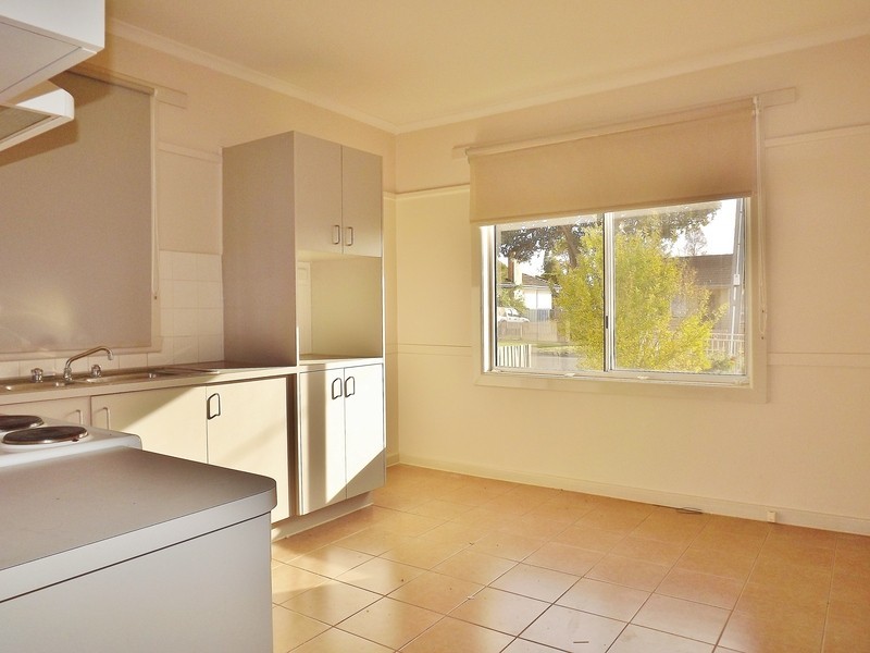 27 Kent Street, Moe VIC 3825