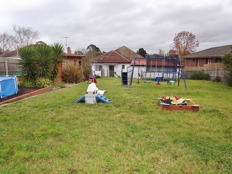 50 Cross Street, Newborough VIC 3825