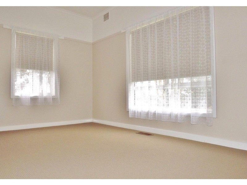 126 Fowler Street, Moe VIC 3825