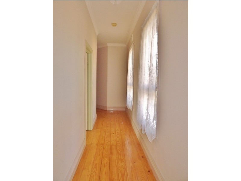 14 Reservoir Road, Moe VIC 3825