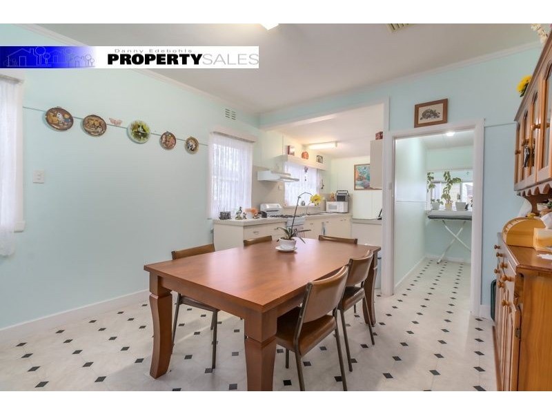 11 Bliss Street, Moe VIC 3825