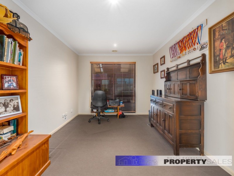 5 Varcoe Court, Newborough VIC 3825