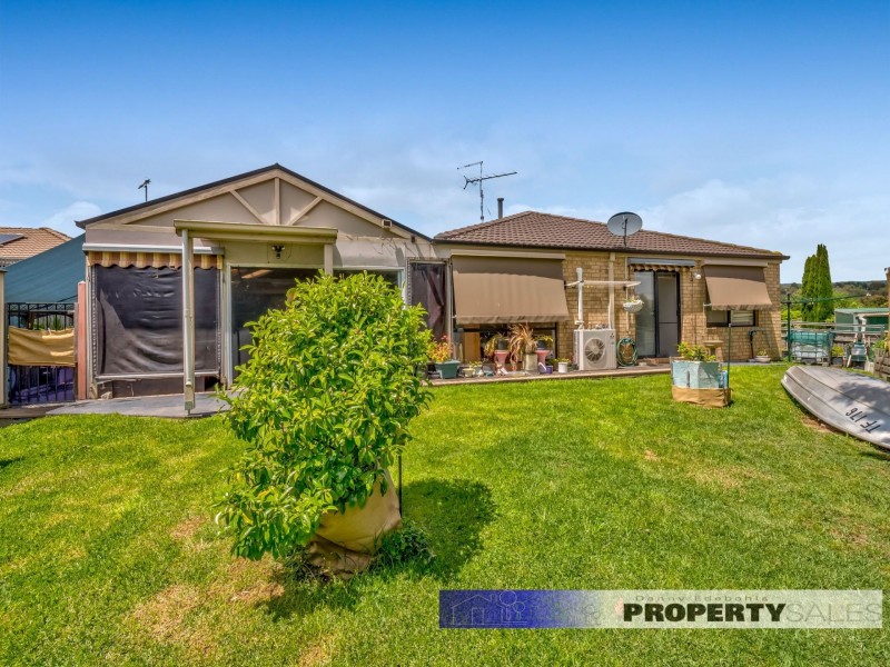 5 Varcoe Court, Newborough VIC 3825