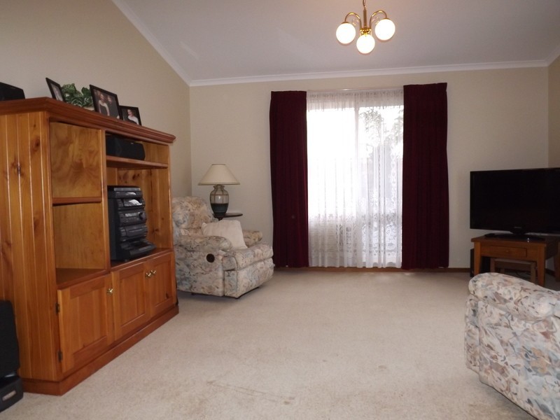 14 Furnell Street, Newborough VIC 3825