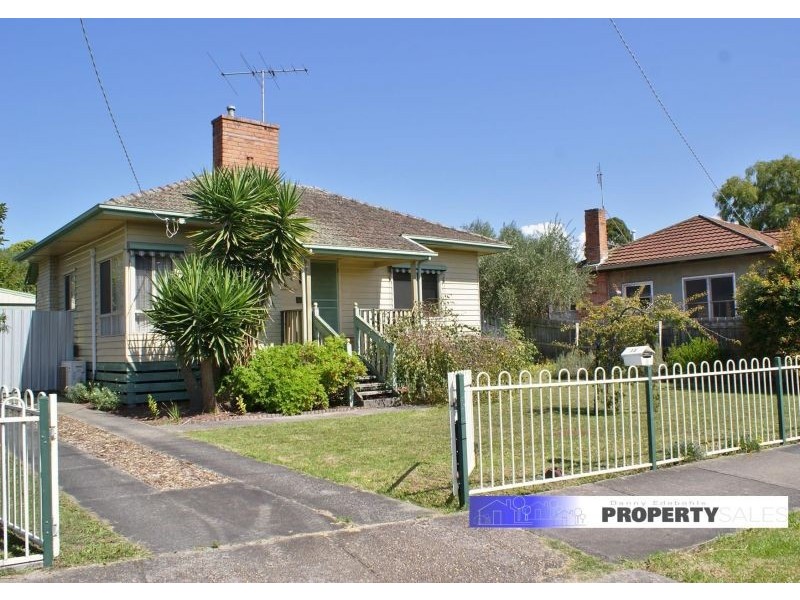 15 Service Road, Moe VIC 3825