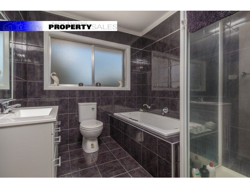 83 Shanahan Parade, Newborough VIC 3825