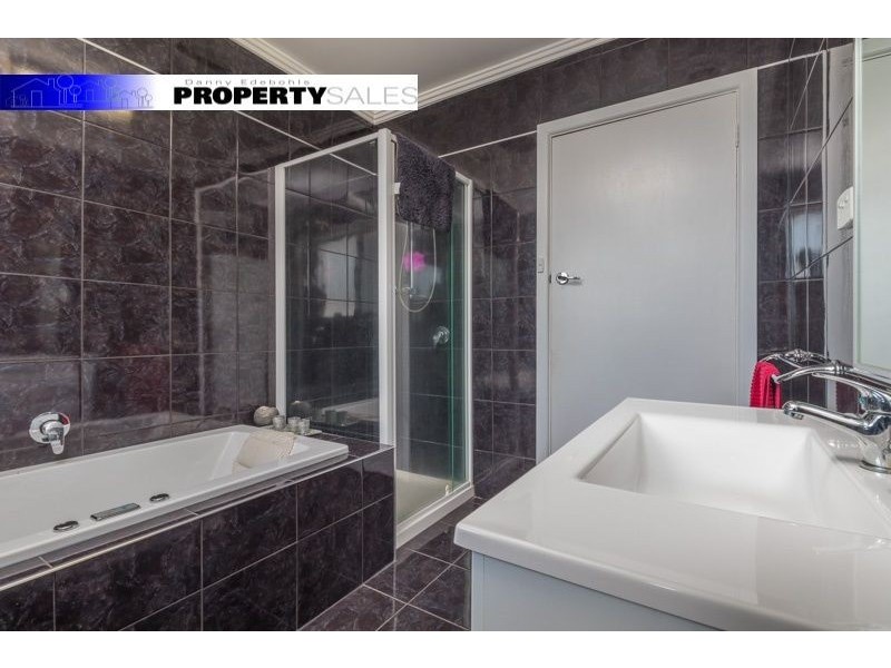 83 Shanahan Parade, Newborough VIC 3825