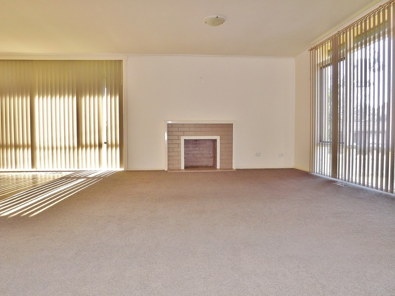 27 Northern Avenue, Newborough VIC 3825