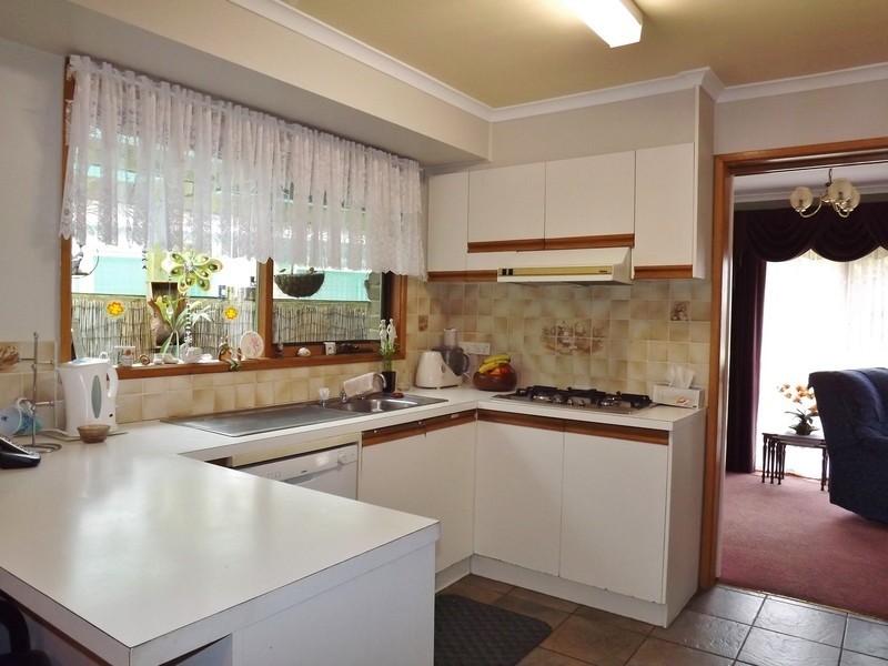 21 Mena Street, Moe VIC 3825