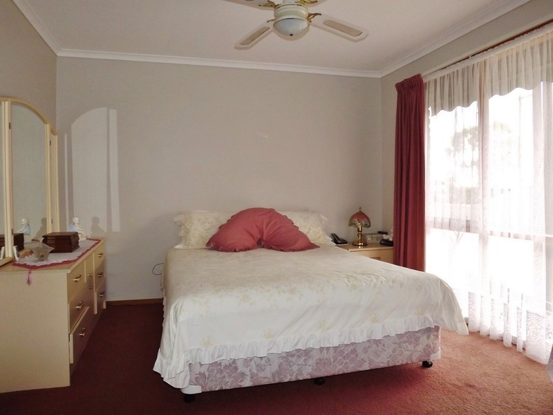 21 Mena Street, Moe VIC 3825
