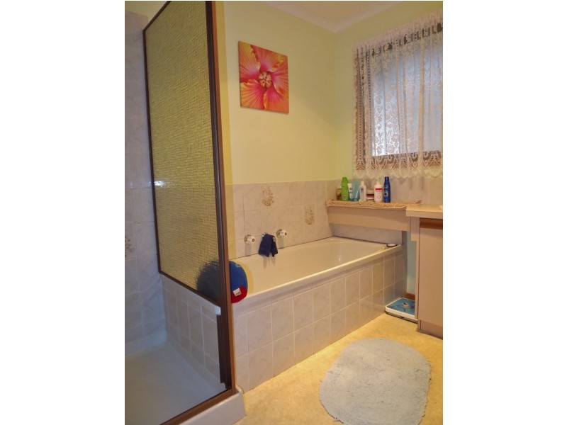 21 Mena Street, Moe VIC 3825