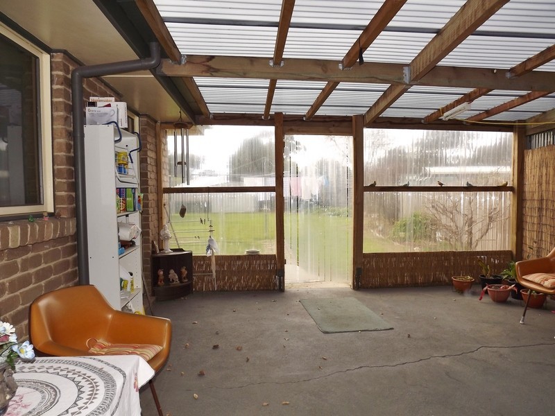 21 Mena Street, Moe VIC 3825