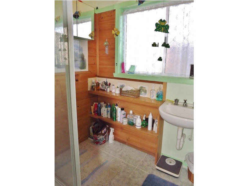 6 Elizabeth Street, Moe VIC 3825