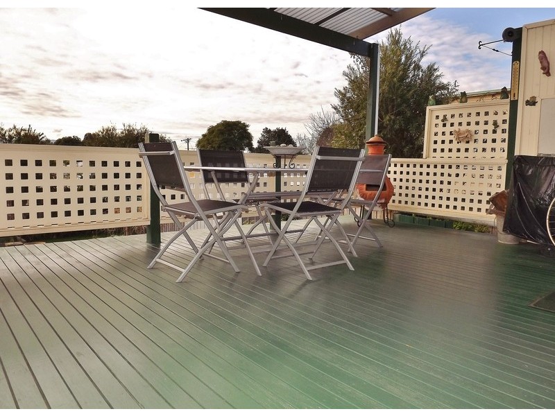 6 Elizabeth Street, Moe VIC 3825