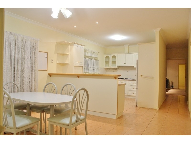 115 McGraths Track, Hernes Oak VIC 3825