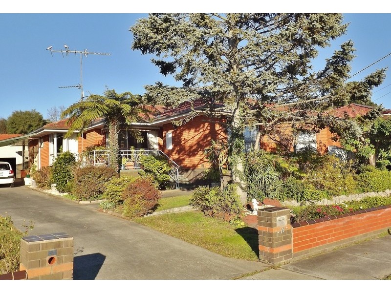 11 Tovell Street, Newborough VIC 3825
