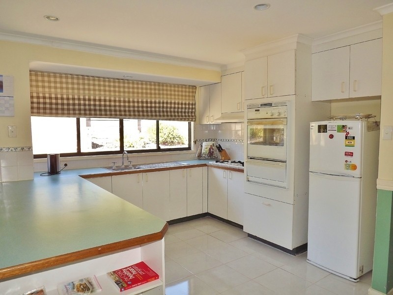 77 Haunted Hills Road, Newborough VIC 3825
