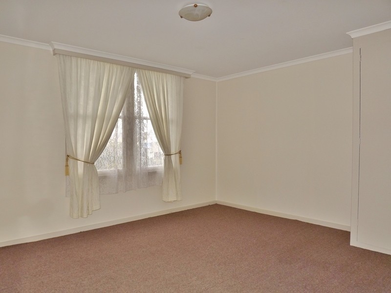 4 Thoresby Street, Newborough VIC 3825