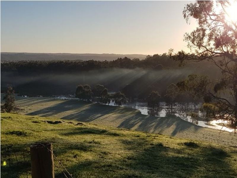 21 Borrmans Street, Moe VIC 3825