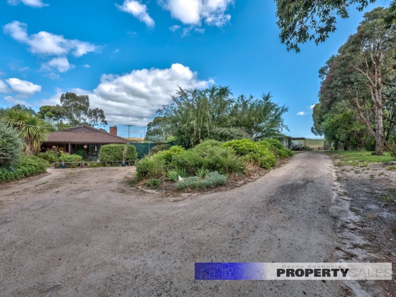 202 Ranch Road, Tanjil South VIC 3825