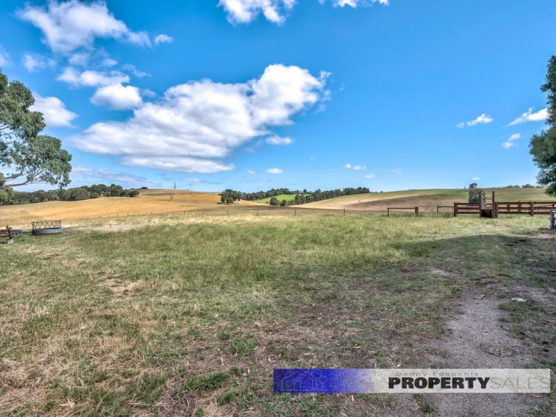 202 Ranch Road, Tanjil South VIC 3825