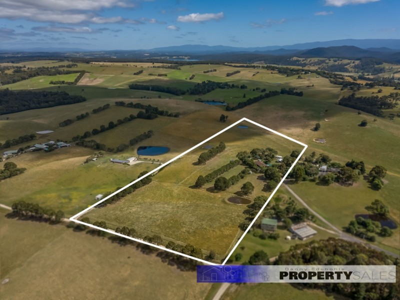 202 Ranch Road, Tanjil South VIC 3825