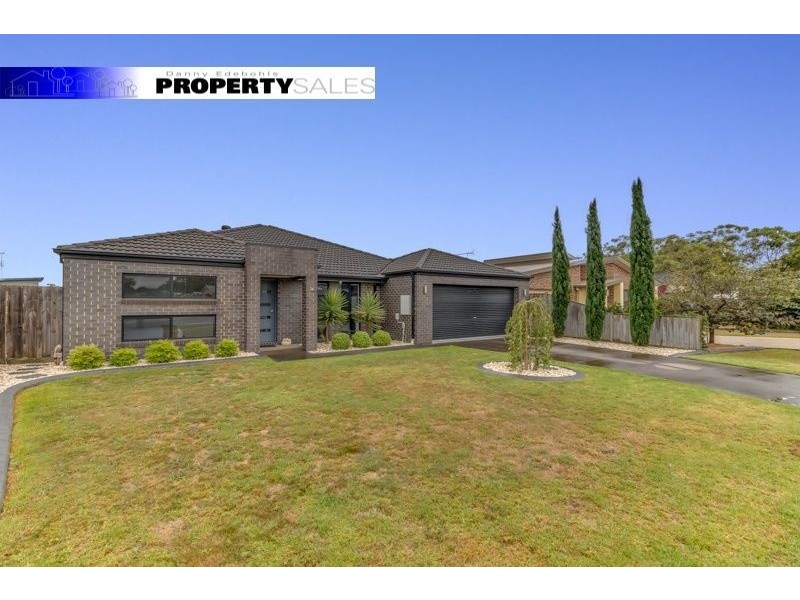 16 Montane Boulevard, Newborough VIC 3825