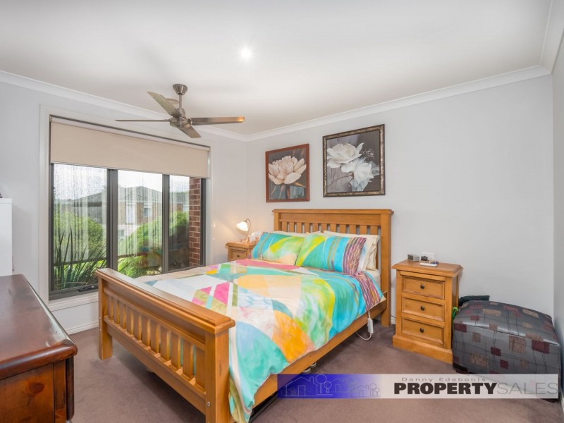 69 Vincent Boulevard, Trafalgar VIC 3824