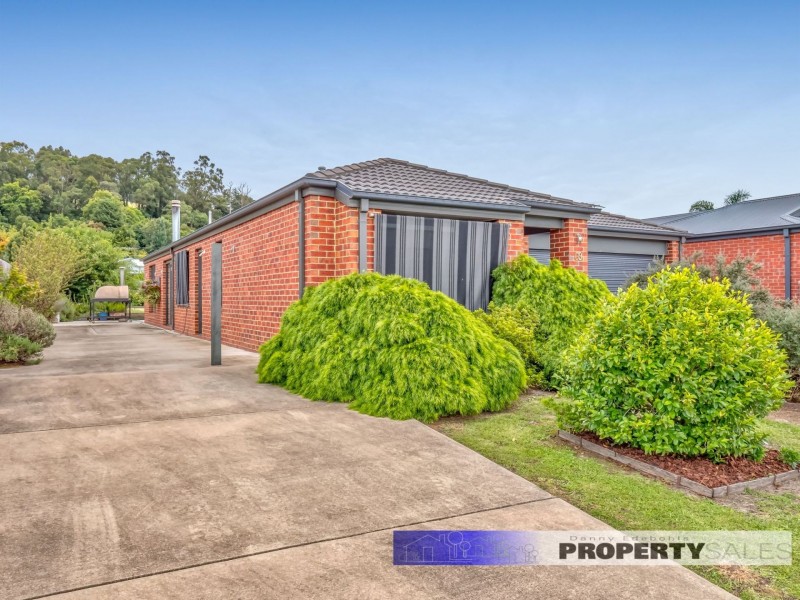 69 Vincent Boulevard, Trafalgar VIC 3824
