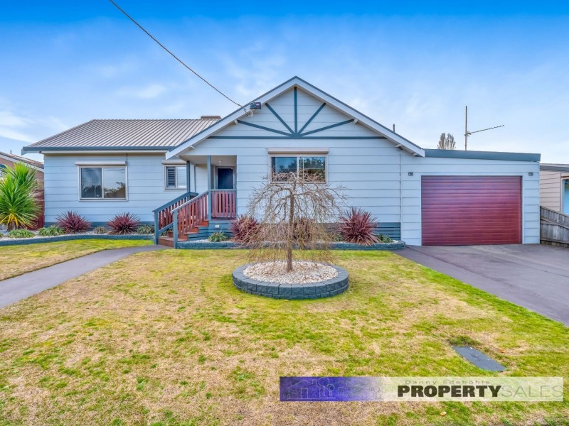 22 Tresswell Avenue, Newborough VIC 3825