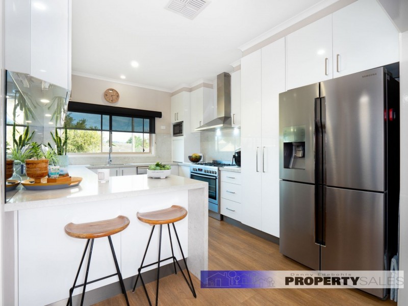 22 Tresswell Avenue, Newborough VIC 3825