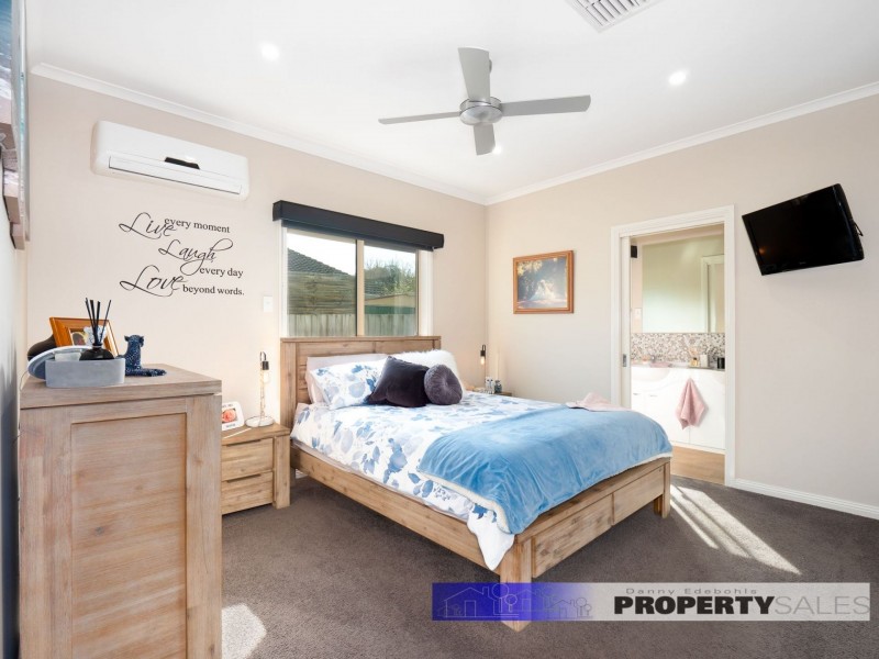 22 Tresswell Avenue, Newborough VIC 3825