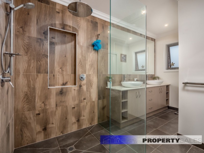 42 Collingwood Drive, Trafalgar VIC 3824