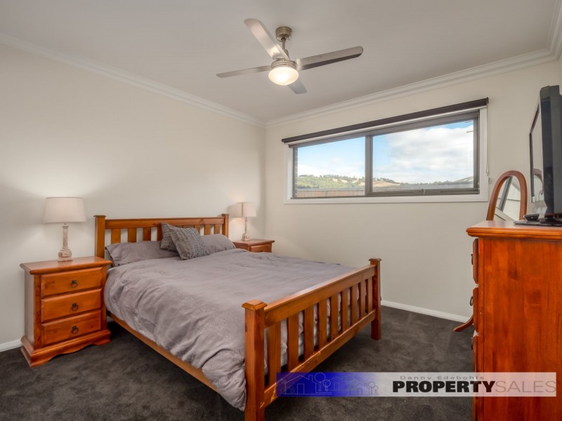 42 Collingwood Drive, Trafalgar VIC 3824