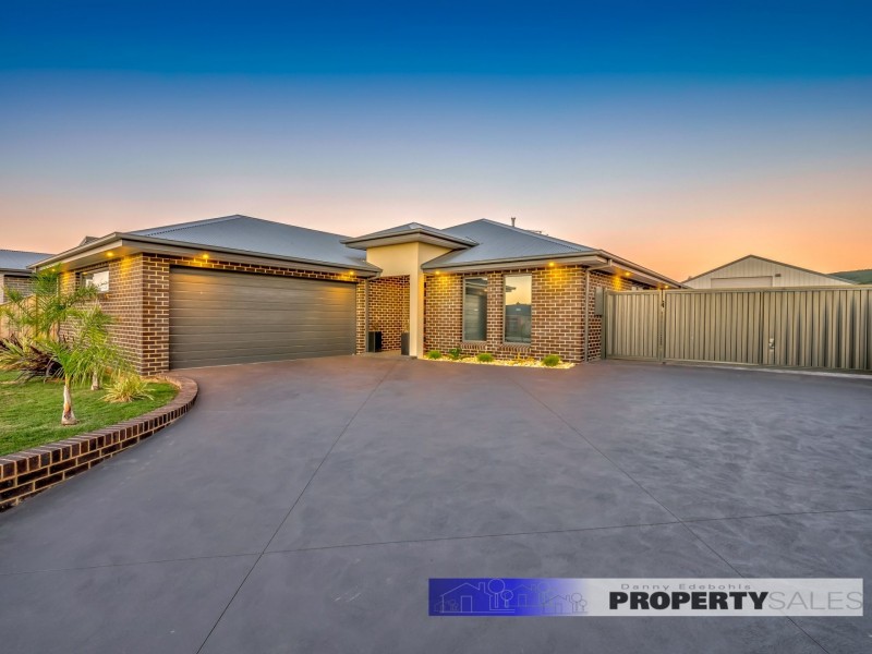 42 Collingwood Drive, Trafalgar VIC 3824
