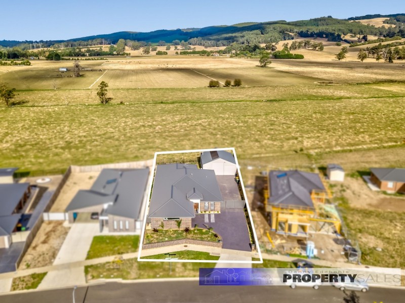 42 Collingwood Drive, Trafalgar VIC 3824