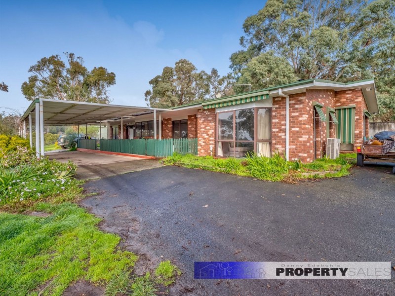 375 McDonalds Track, Hernes Oak VIC 3825