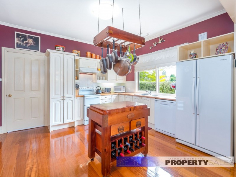 17 Fairway Drive, Yallourn VIC 3825