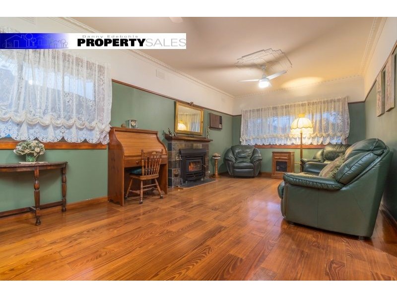 17 Central Avenue, Newborough VIC 3825