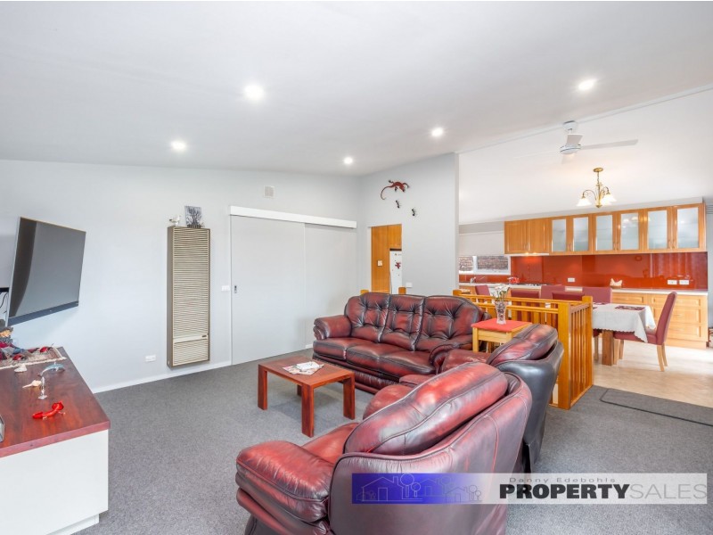 9 Kenall Drive, Moe VIC 3825