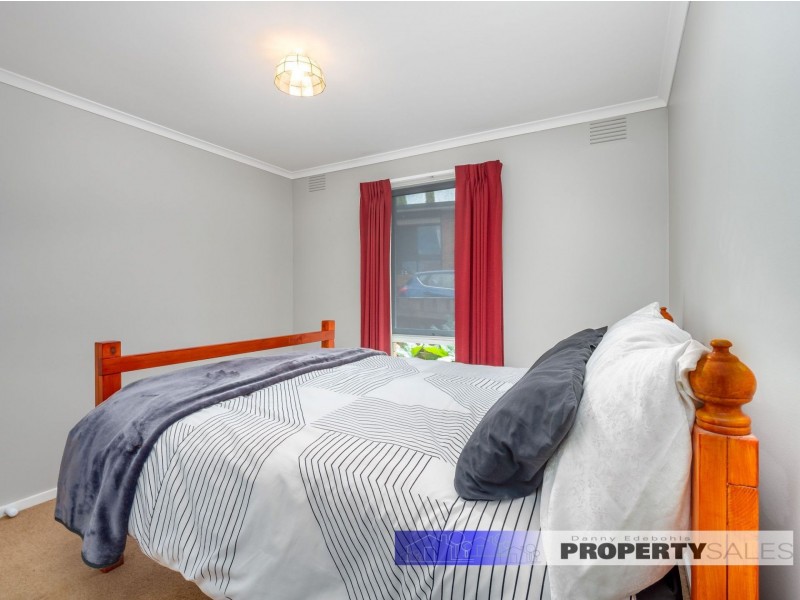 9 Kenall Drive, Moe VIC 3825