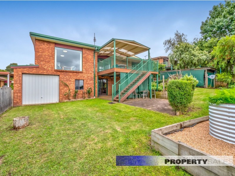 9 Kenall Drive, Moe VIC 3825