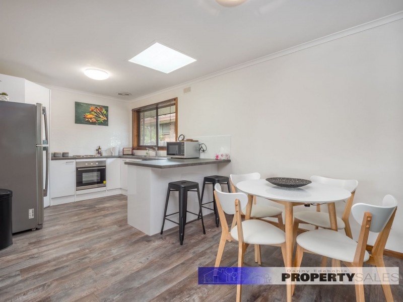 1/5 Tovell Street, Newborough VIC 3825