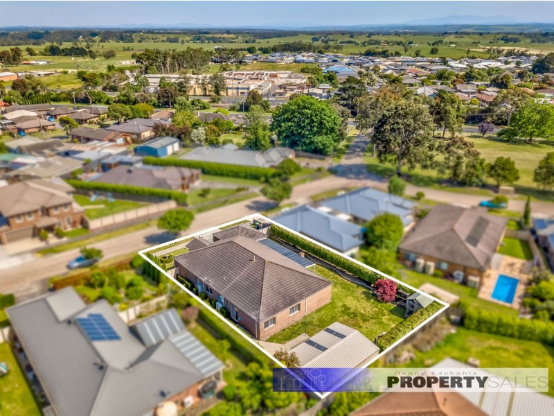 44 Parkside Drive, Moe VIC 3825